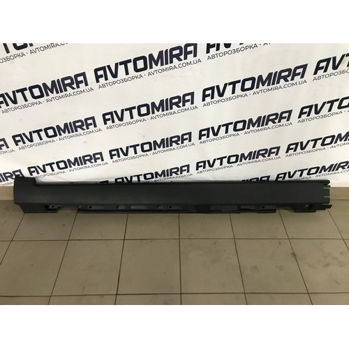 Накладка порога левая Volvo V50 2004-2008 30698905